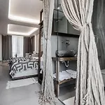 Apart Otel King's & Queen's - With Private Pool 4*