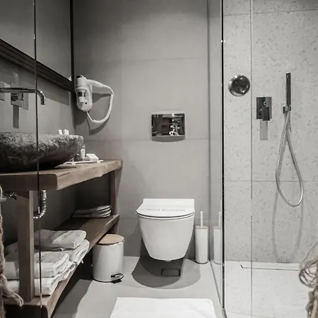 Hotel apartamentowy King's & Queen's - With Private Pool 4*