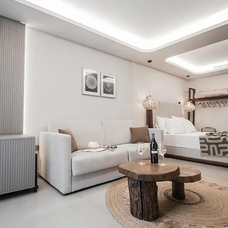 Hotel apartamentowy King's & Queen's - With Private Pool