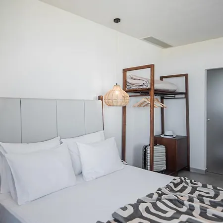 Hotel apartamentowy King's & Queen's - With Private Pool