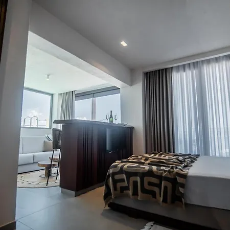 King's & Queen's - With Private Pool Hotel apartamentowy Afytos