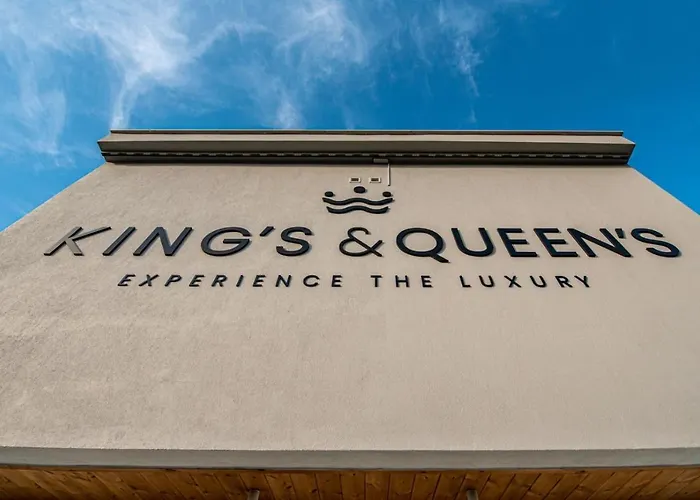 King's & Queen's - With Private Pool 4* Áfitos