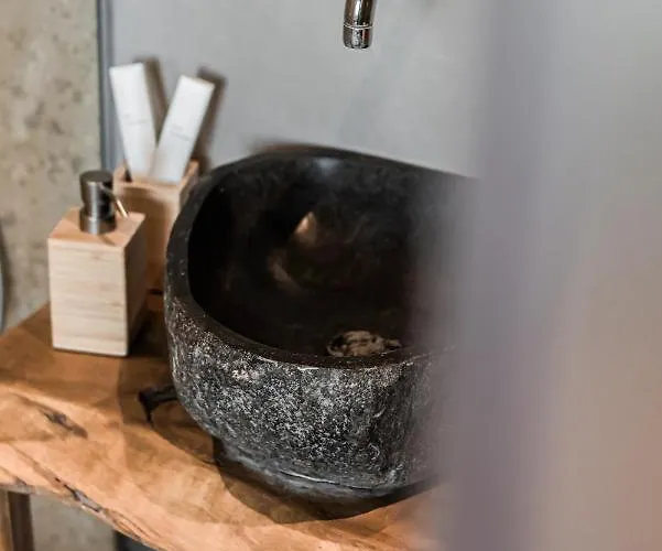 King's & Queen's - With Private Pool Ξενοδοχείο με διαμερίσματα