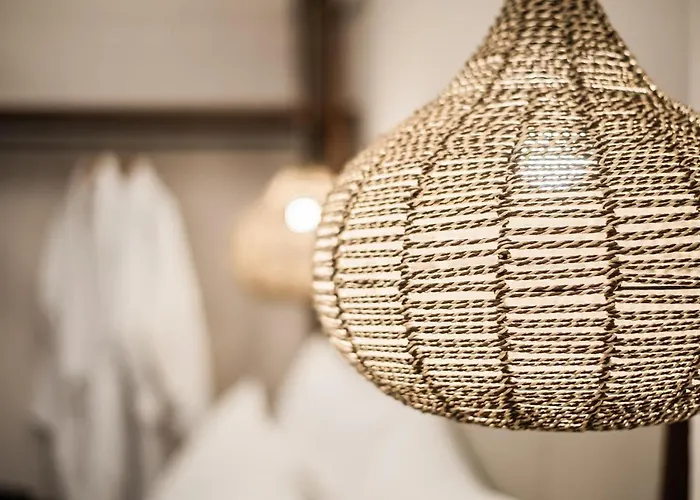 King's & Queen's - With Private Pool Aparthotel 4*