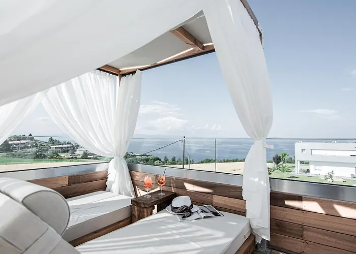 King's & Queen's - With Private Pool Ξενοδοχείο με διαμερίσματα Άφυτος