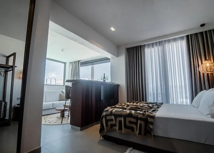 King's & Queen's - With Private Pool Ξενοδοχείο με διαμερίσματα Άφυτος