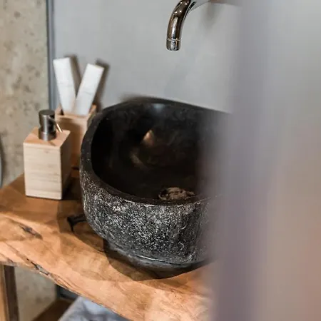 King's & Queen's - With Private Pool شقة فندقية