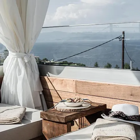 King's & Queen's - With Private Pool 4* Afytos